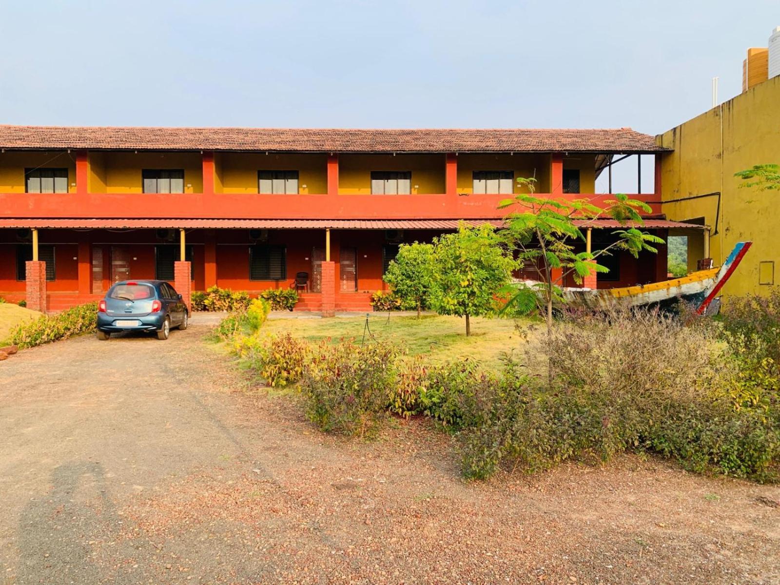 The Lighthouse Beach Resort Dapoli Exterior photo